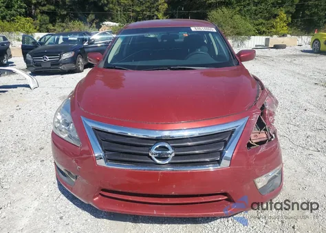 2015 Nissan Altima 2.5 from USA, damaged, VIN 1N4AL3AP2FC240835